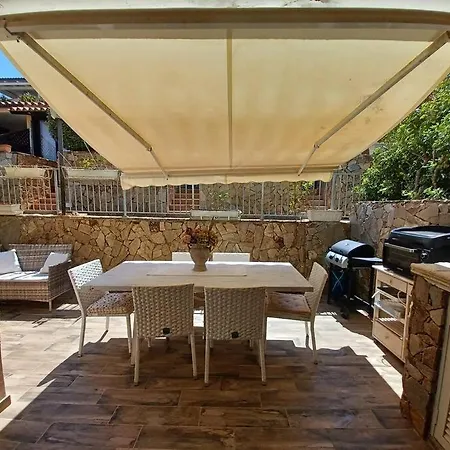 Appartement Baia De Bahas- Appartamentorifinito Con Giardino Mattonato Olbia